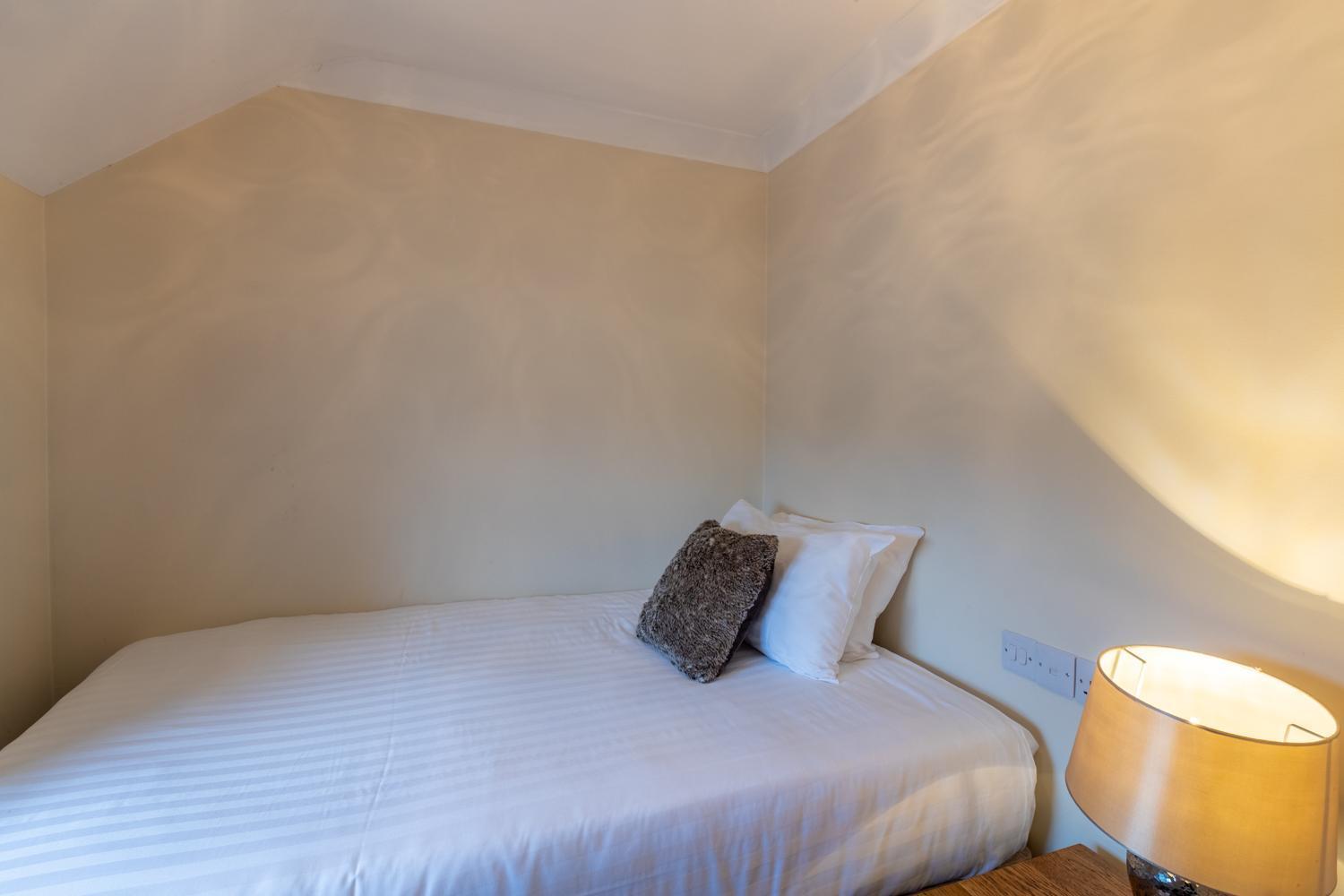Lakes Hotel & Spa باونيس أون وينديرمير الغرفة الصورة A single bed