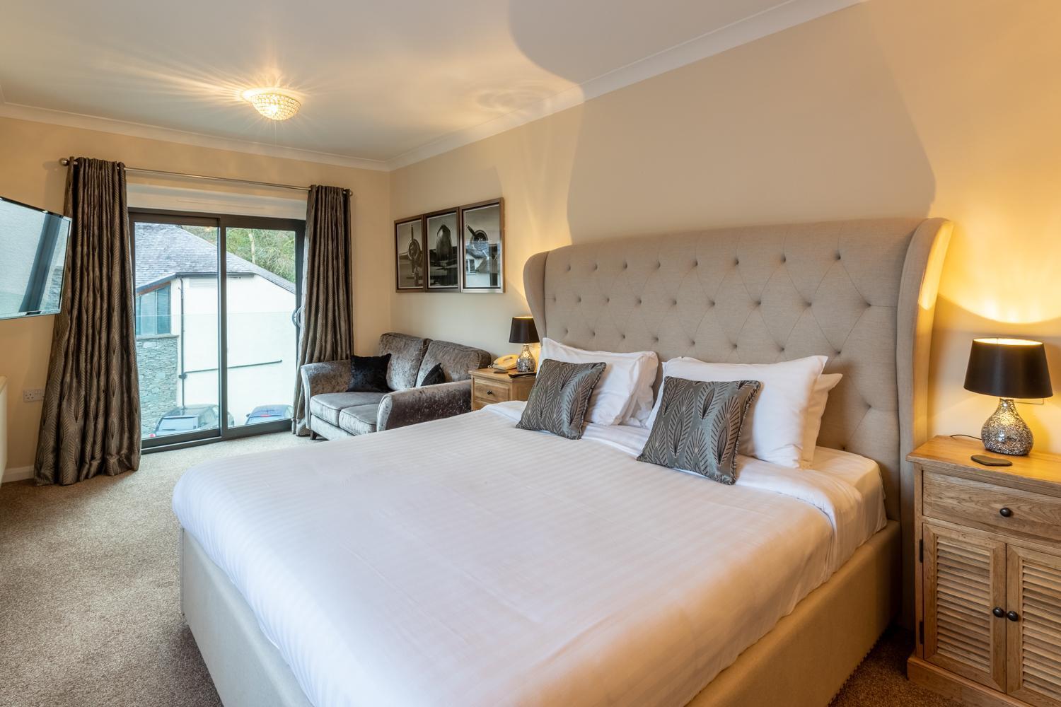 Lakes Hotel & Spa باونيس أون وينديرمير الغرفة الصورة A bedroom at The Old Vicarage Hotel